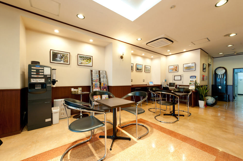 Hotel Trend Oita Ekimae Екстер'єр фото